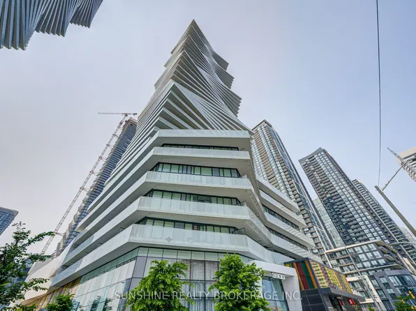 3900 Confederation Pkwy #1508, Mississauga, ON L5B 0K7