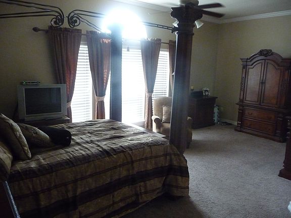 Huge master bedroom