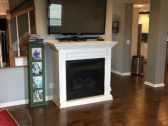 5th image of 131 Elwood Gordon Dr