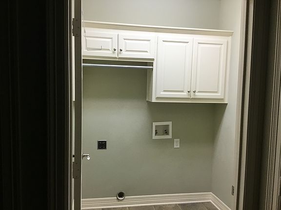 5th image of 1822 Park Pl