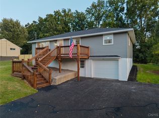 3500 Linda Ln, Baldwinsville, NY 13027