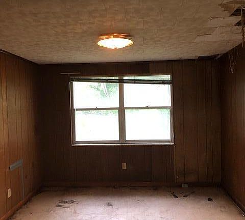 4th image of 200 GREEN Drive