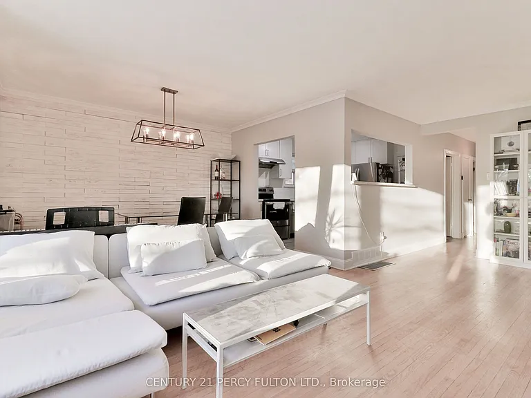 253 Chine Dr — Photo 6