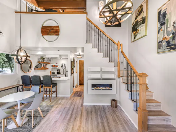 2 Marigold Dr Unit 2, Bellingham, WA 98229