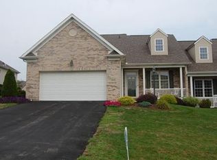 219 Denali Dr, Latrobe, PA 15650