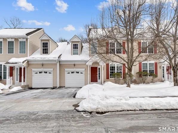 22 Fieldstone Court #22, North Haven, CT 06473