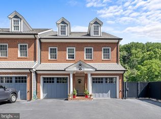 126 Bancroft Mills Rd, Wilmington, DE 19806