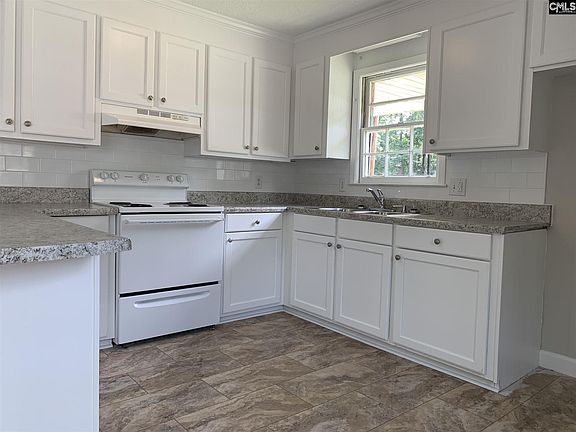 5th image of 630 W Campanella Dr