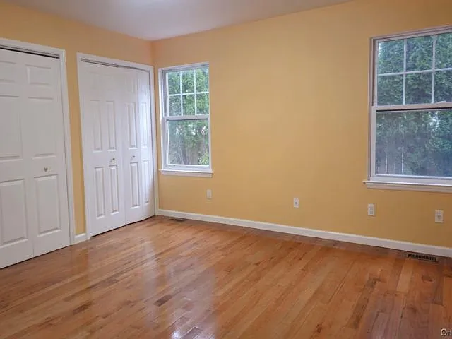 34 Nassau Ave #1 — Photo 5