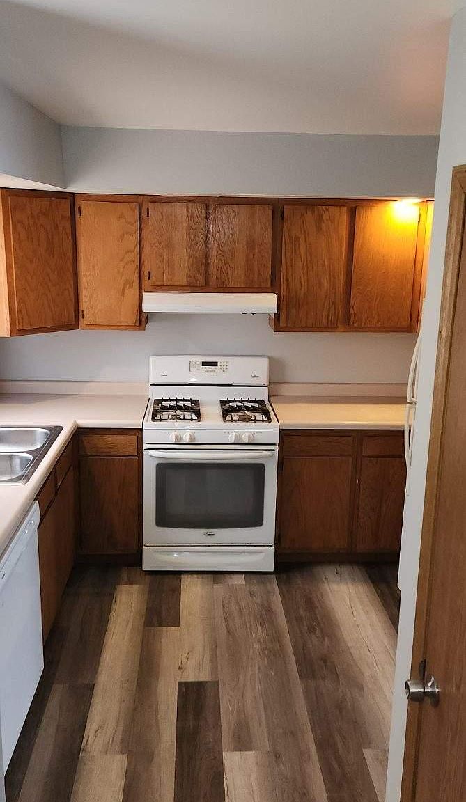 115 South St E, Marengo, IL 60152 Zillow