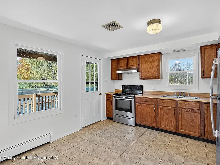 131 Barbarossa Ln #1 — Photo 6