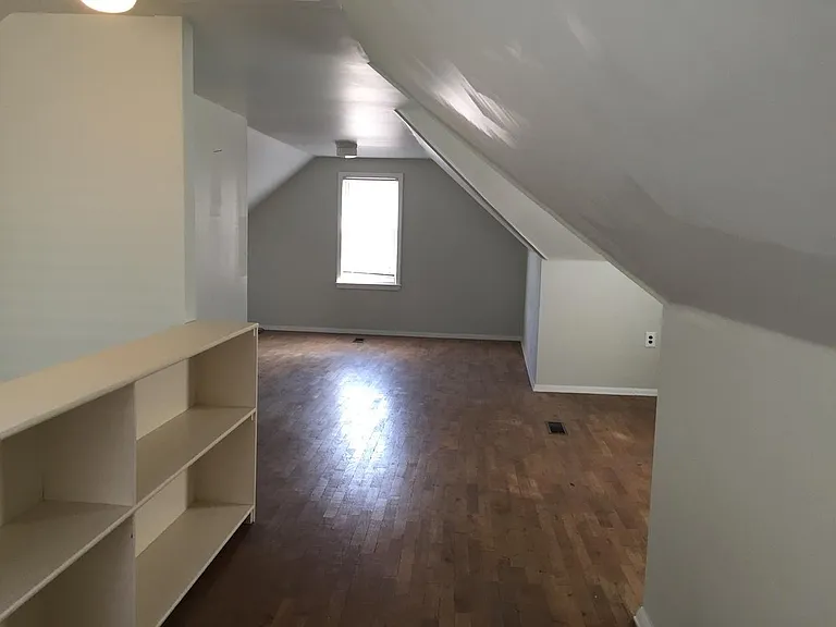 726 N Prospect St — Photo 22