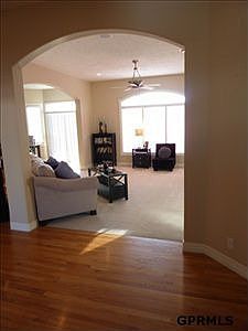 5th image of 230 S 199th St