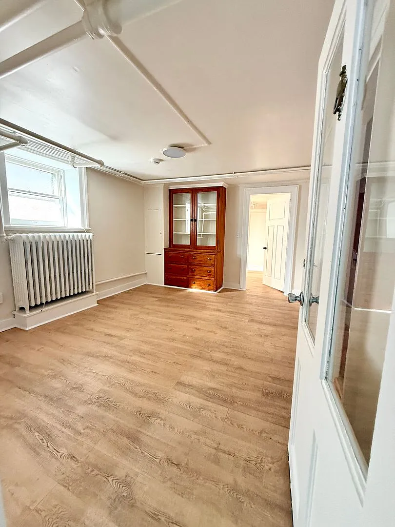 37 Green St — Photo 2