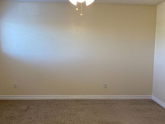 5th image of 950 S Magnolia Ave #11