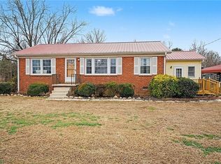 8309 Prince Edward Rd, Stokesdale, NC 27357