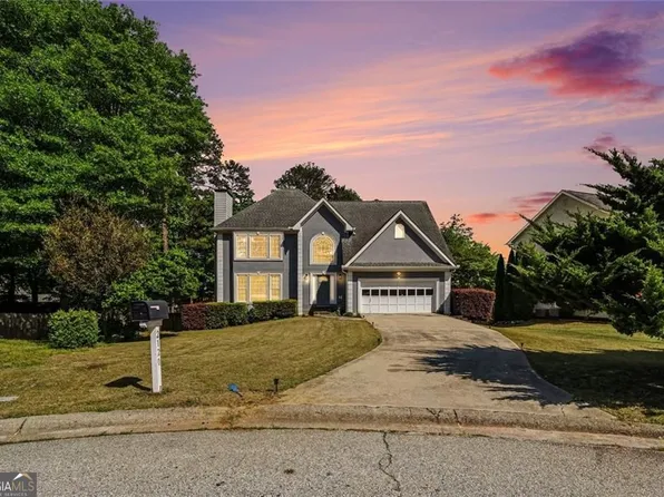 2120 Thorndale Dr SW, Lilburn, GA 30047