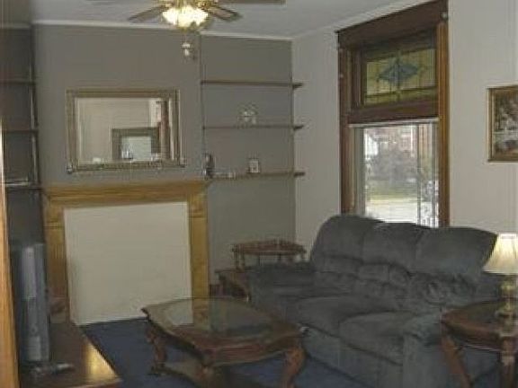 4th image of 410 6th Ave
