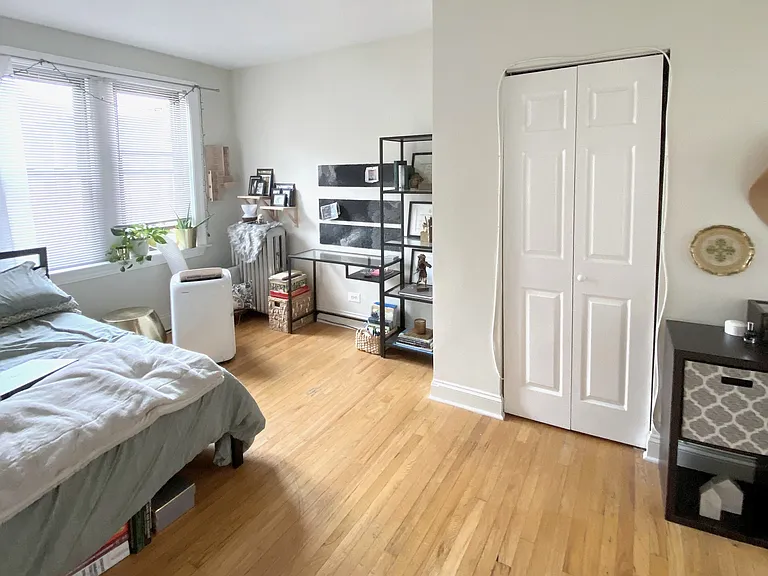 837 W Cornelia Ave #3S — Photo 6