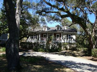 401 Vassar Point Dr, Saint Simons Island, GA 31522