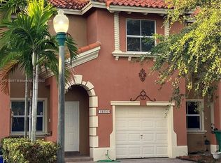15209 SW 30th Ter, Miami, FL 33185