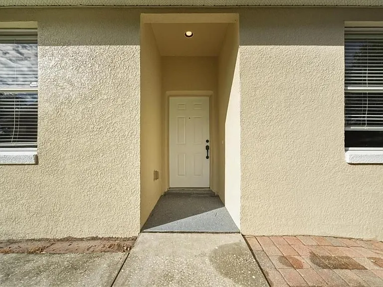 20647 Majestic St #20647 — Photo 7