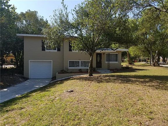 2nd image of 5413 Rainbow Dr