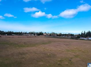 106 Vautier Rd, Sequim, WA 98382