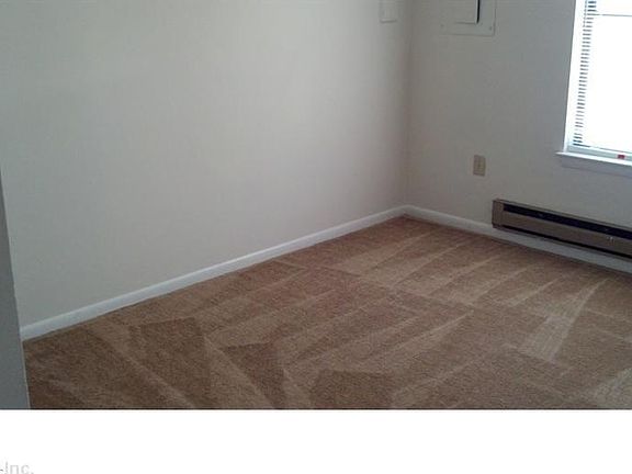 4th image of 9641 Beaumont St APT B