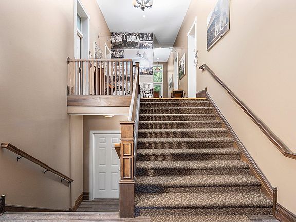 5th image of 513 N Saint Marys St #5