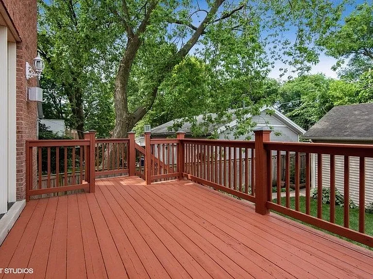 1560 Florence Ave — Photo 22