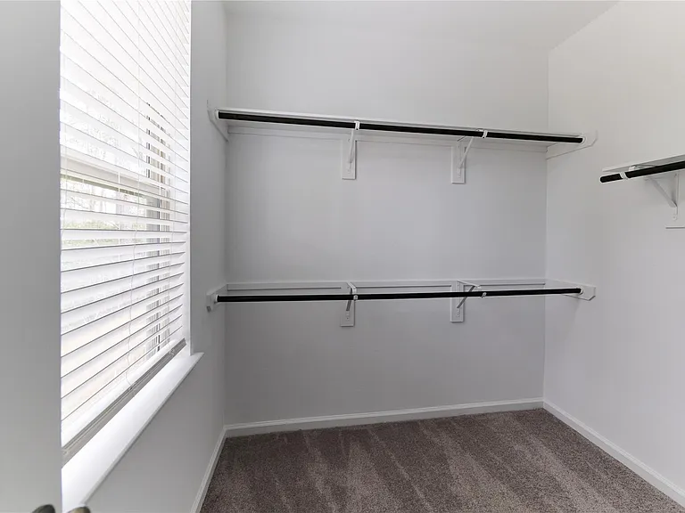 665 Royal Arch Dr — Photo 21