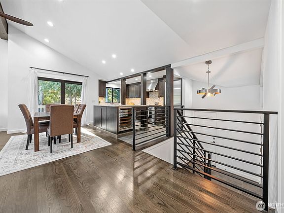 3rd image of 22821 NE 23rd Street