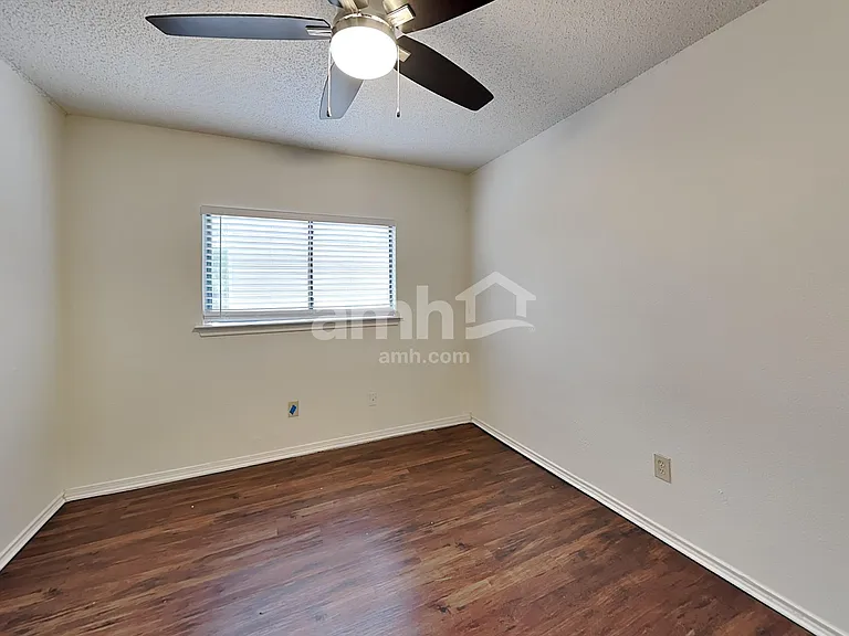 9506 Arcade Rdg — Photo 15