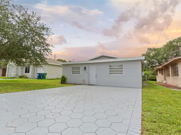 2780 NW 6th Ct, Pompano Beach, FL 33311