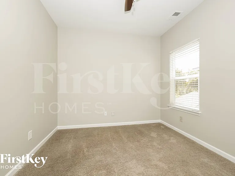 3211 Briar Chapel Dr — Photo 16