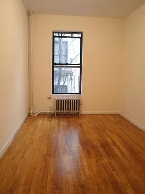 Rented by City Connections Realty | media 15