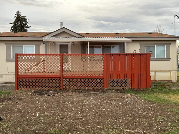 845 SW Spruce St, Madras, OR 97741