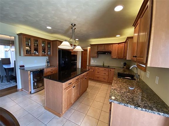 5th image of 9066 Abbey Ln