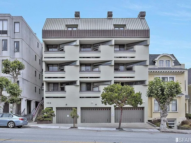 1818 Broadway St #204 — Photo 1