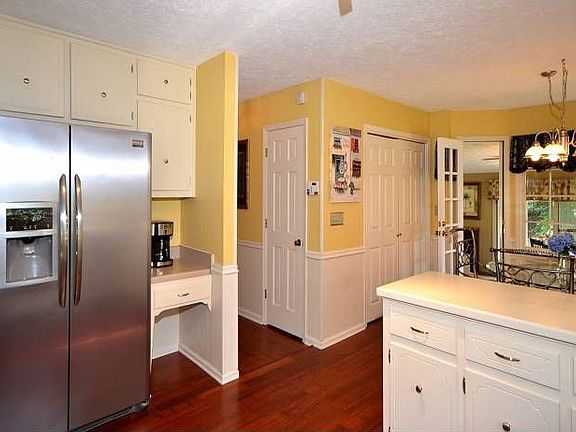 5439 Forest Brook Pkwy