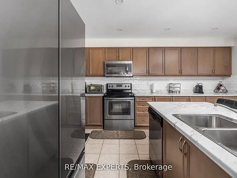 56 Donlamont Cir — Photo 16