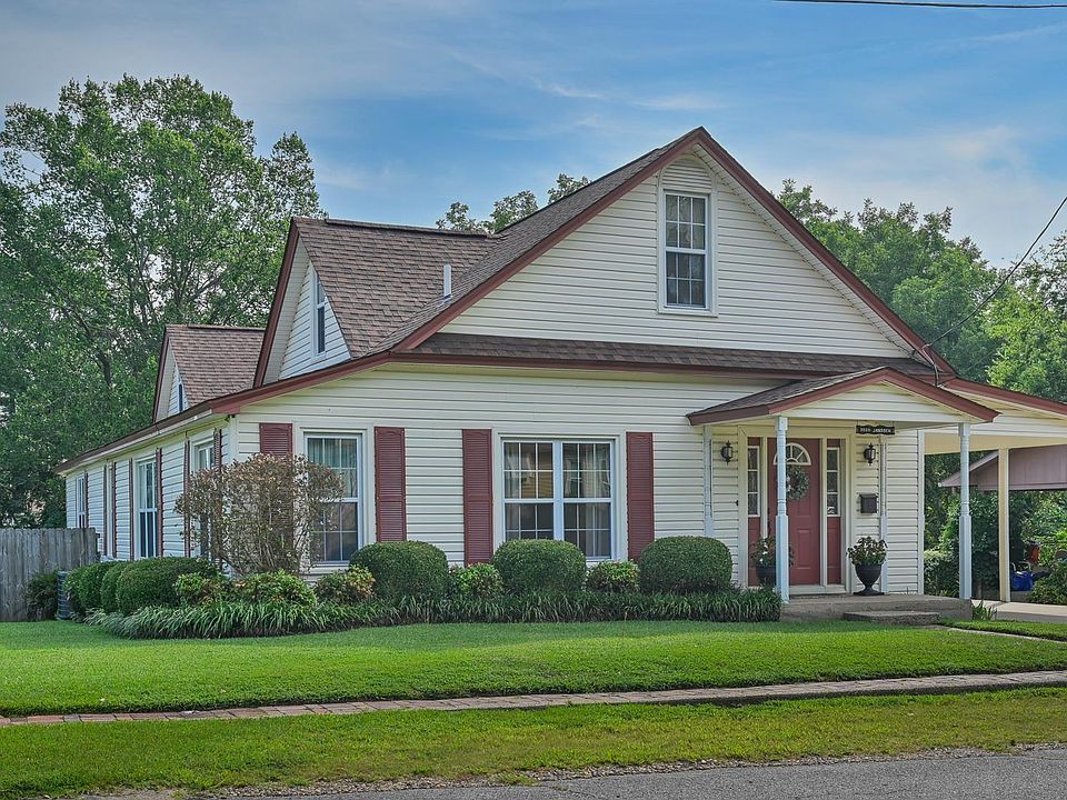 1st image of 1010 Janssen Ave