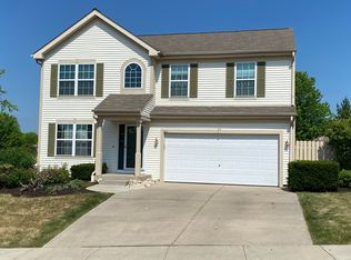 915 Taft Ter, Hartford, WI 53027