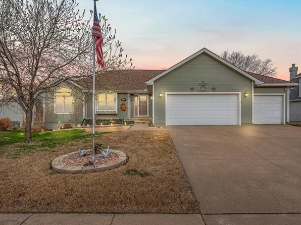 4425 SW Stone Ave, Topeka, KS 66610