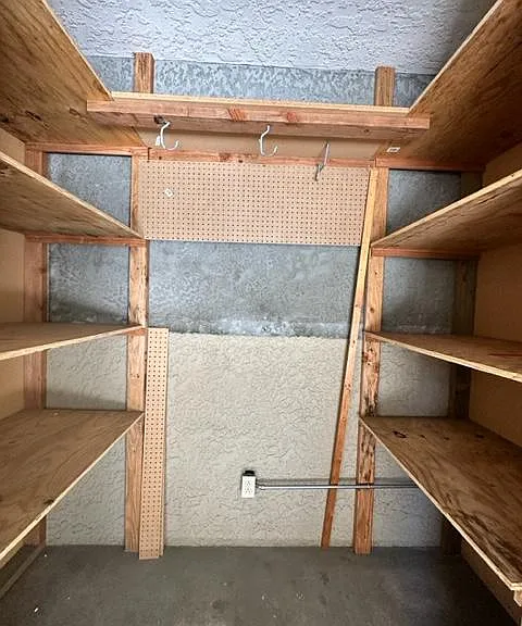 332 Carriage Dr #2 — Photo 15