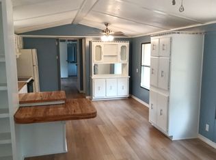 151 Linda Lee Xing, Whitney, TX 76692