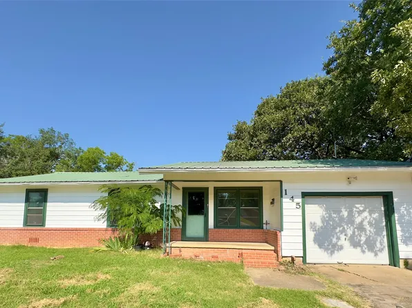 145 Oak Grove Dr, Sulphur Springs, TX 75482