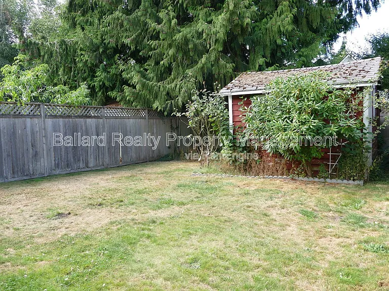 6527 25th Ave NW — Photo 17