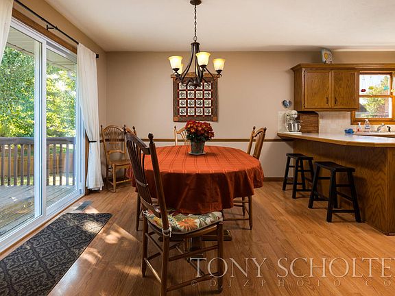 5th image of 7514 Pheasant Run Dr